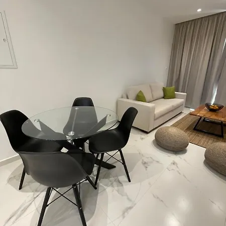 דירה The Room, 11, Leda Gardens פאפוס